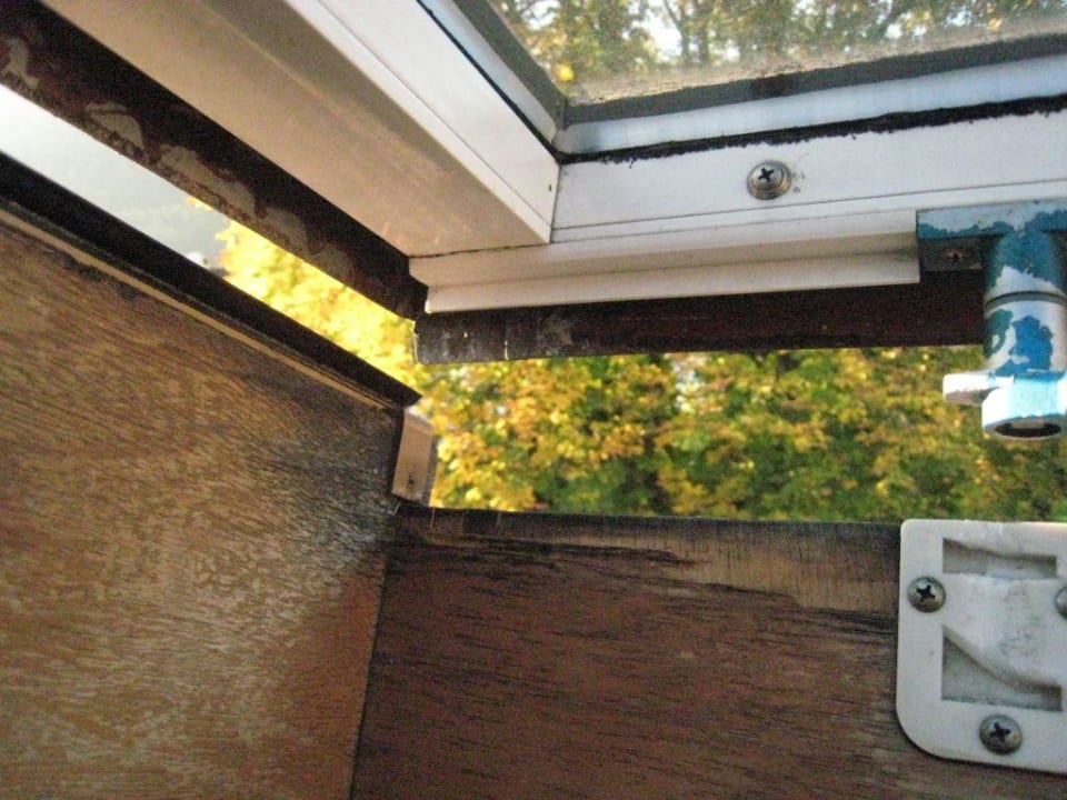 Ansicht eines Dachfensters Hotel Karlsteiner Stuben