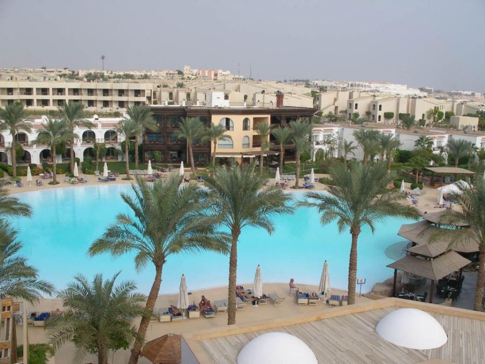 Einer der Pools von oben Savoy Sharm El Sheikh