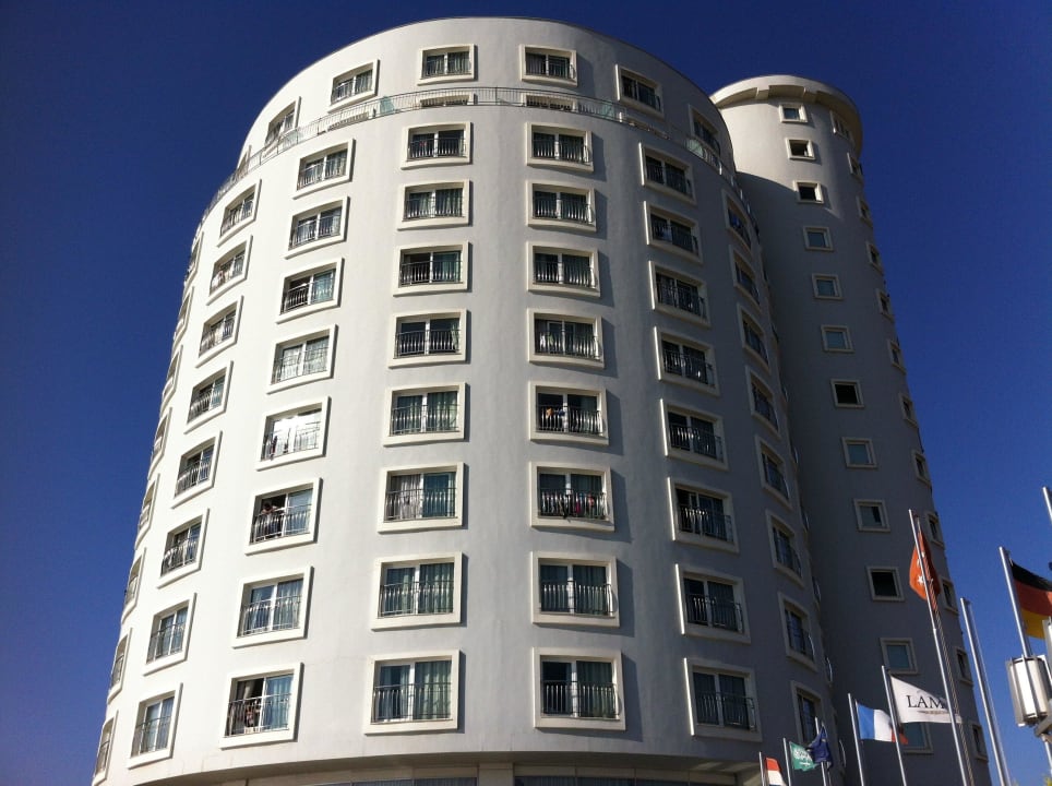 The view of the hotel from the pool Hotel Lamos