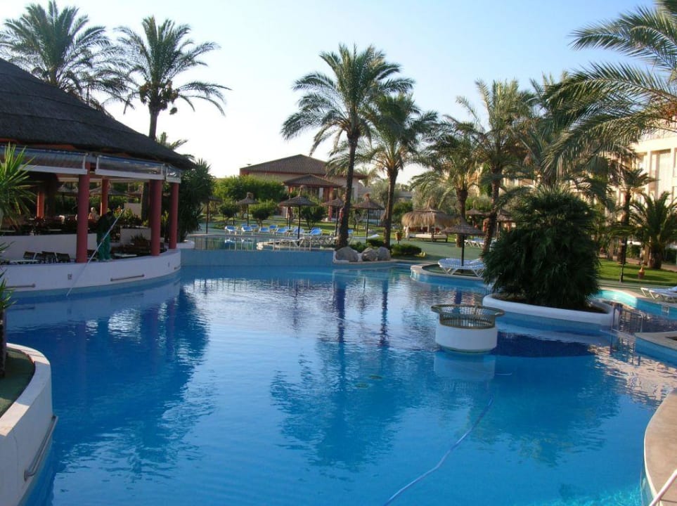 Poolanlage Prinsotel La Dorada