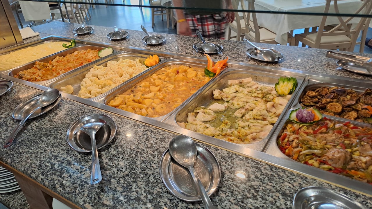 Gastro Hotel Sineva Beach