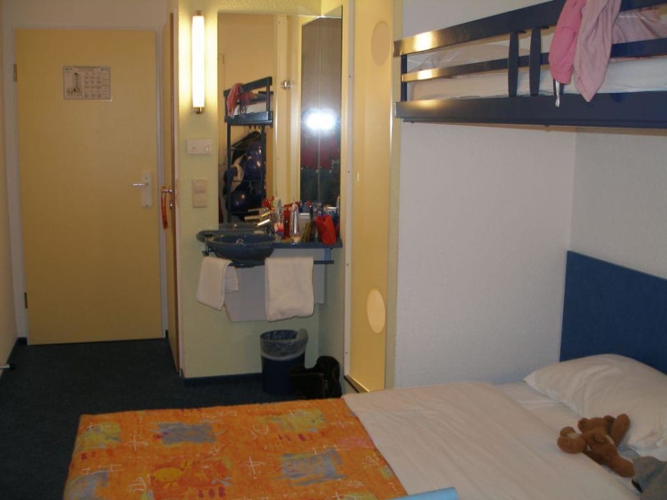 Zimmer im ETAP ibis budget Berlin City Potsdamer Platz