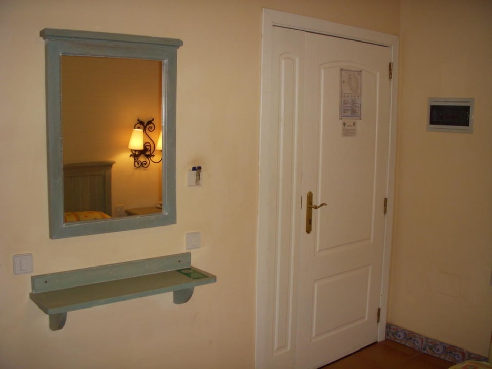 Eingang Hotel Royal Suite
