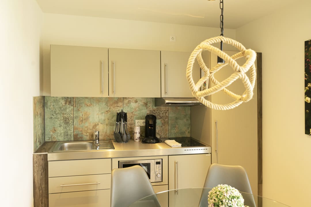 Zimmer AVALON ideal gelegen zwischen Europapark und Rulantica