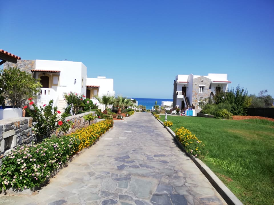 Außenansicht Alexander Beach Hotel & Village Resort