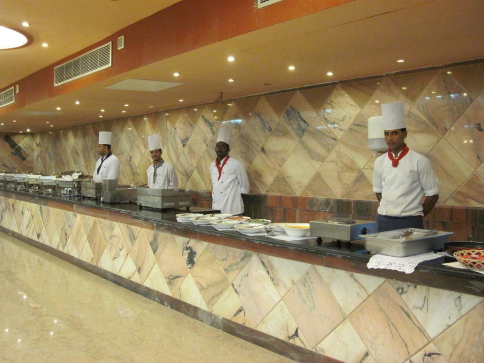 Ein paar der guten Köche Three Corners Happy Life Beach Resort