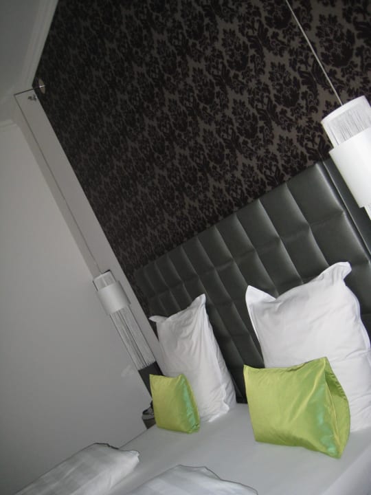 Bett Steigenberger Hotel Herrenhof