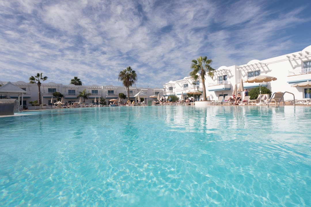 Pool Hotel Arena Beach