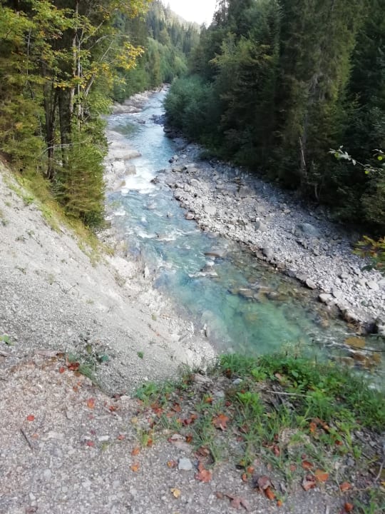 Außenansicht Gästehaus Alpina