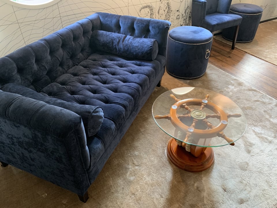 Lobby Enjoy Deluxe Hotelschiff Prinses Juliana