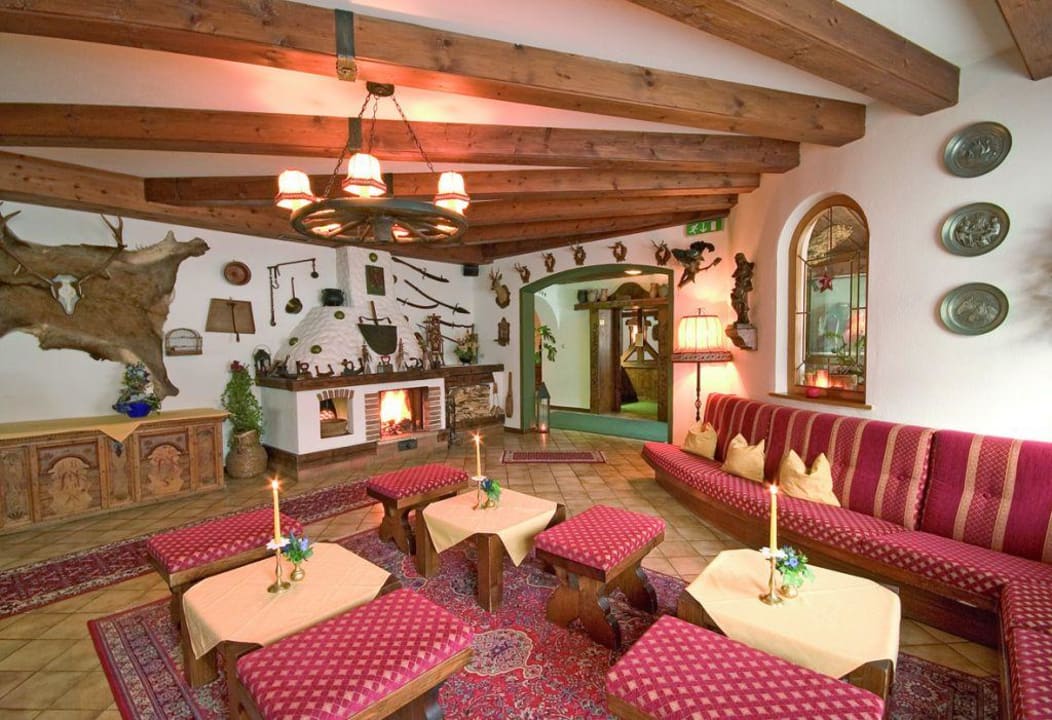 Lobby/Eingang Hotel Alpina