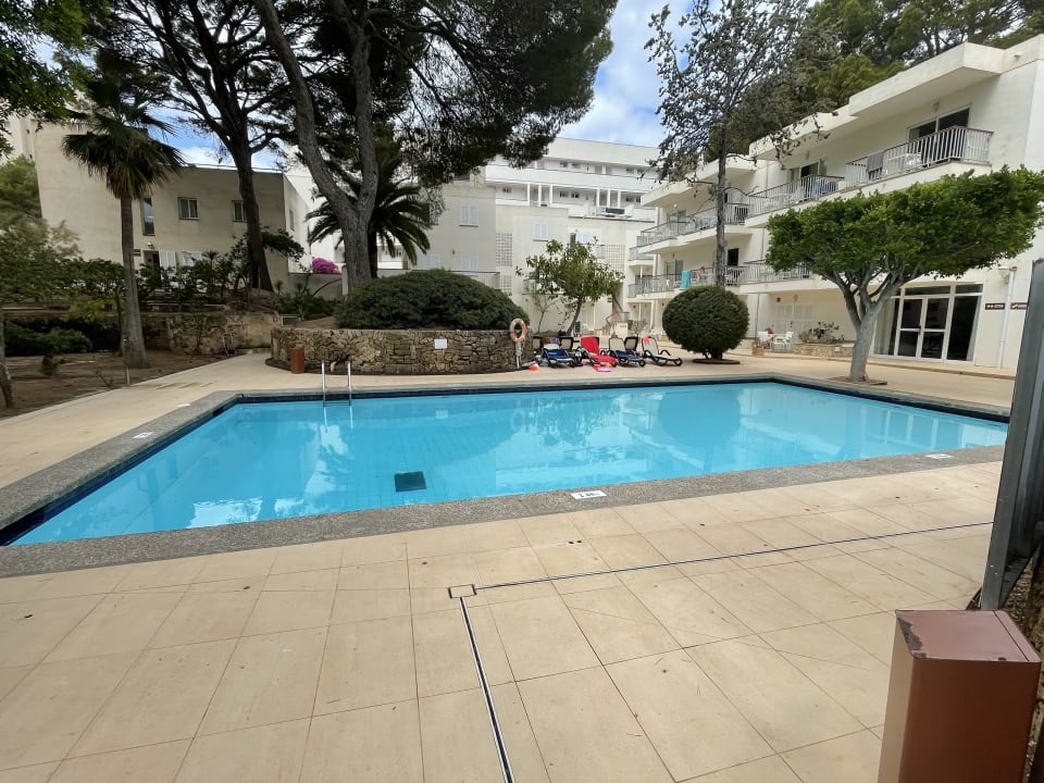 Pool Aparthotel Houm Plaza Son Rigo