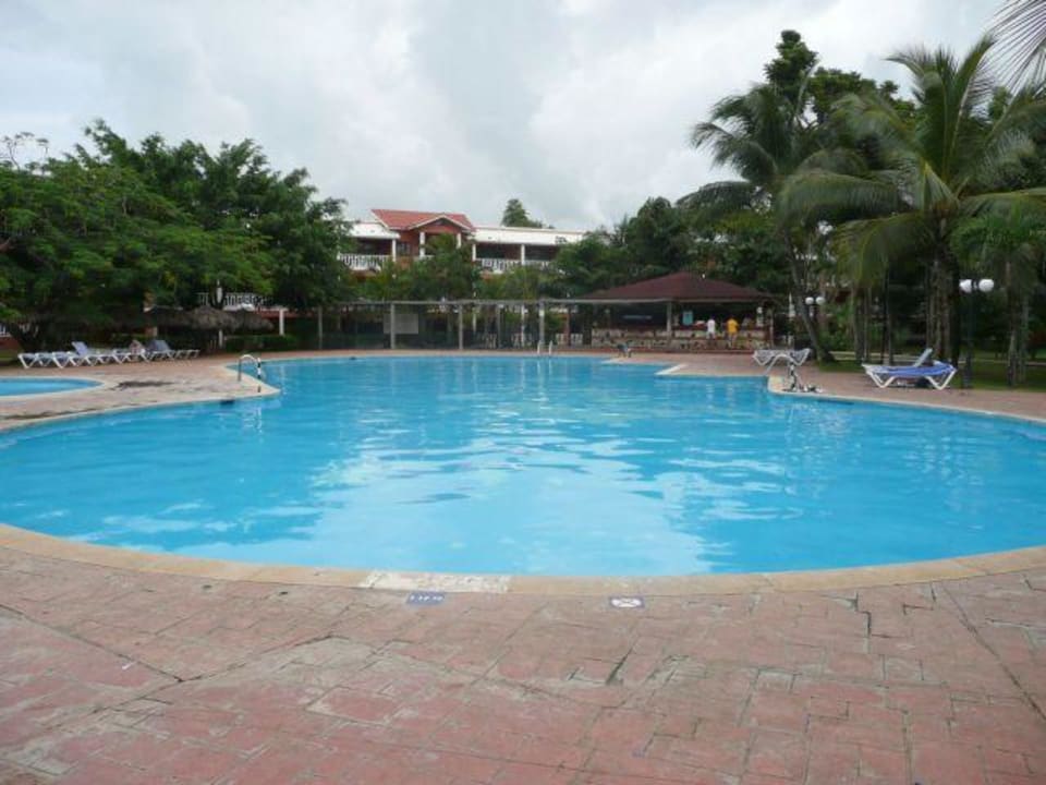 Poolanlage BelleVue Dominican Bay