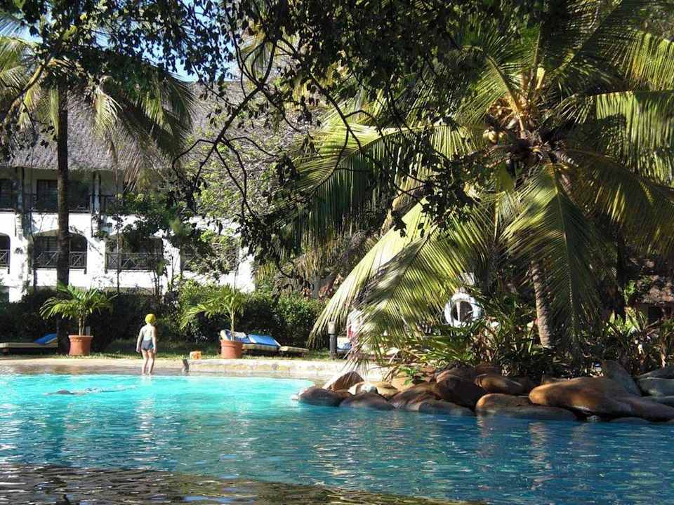 Poolbereich Hotel Papillon Lagoon Reef