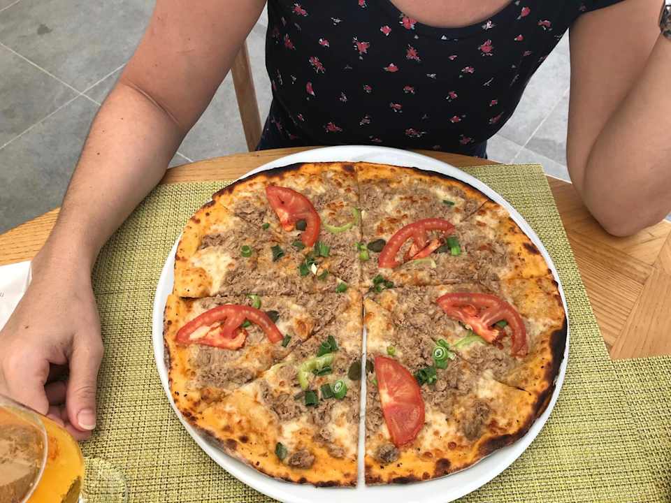 Gastro Acanthus Cennet Barut Collection