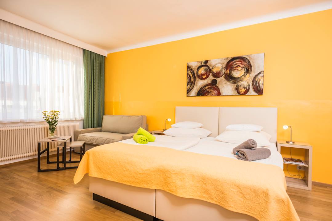 Zimmer Appartements Ferchergasse