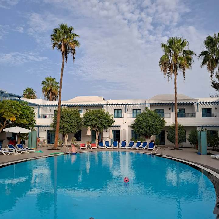 Pool Hotel THB Tropical Island