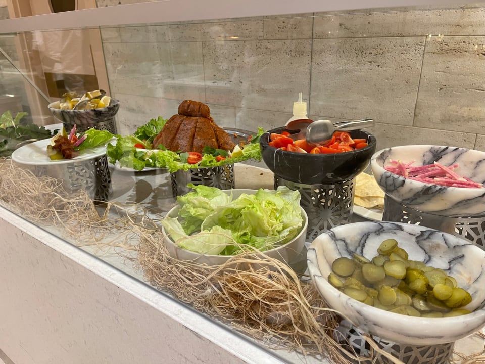 Gastro Acanthus Cennet Barut Collection