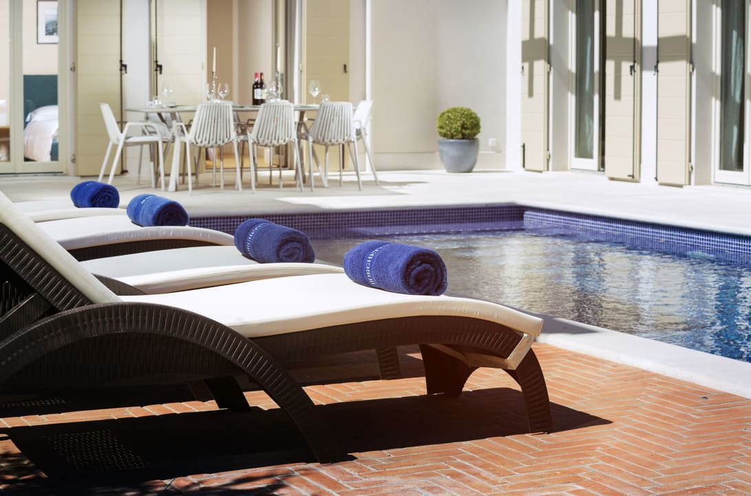 Pool Villa Camelia by HMZ Villas