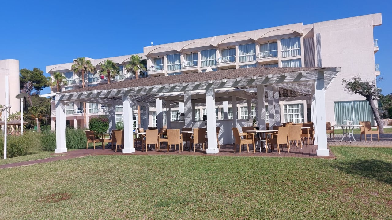 Gartenanlage Hotel Zafiro Alzinar Mar