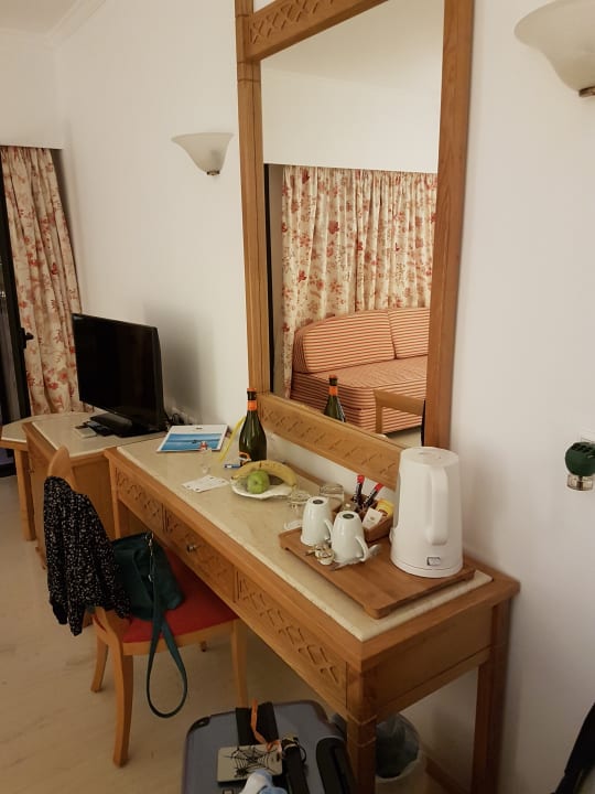 Zimmer Mitsis Ramira