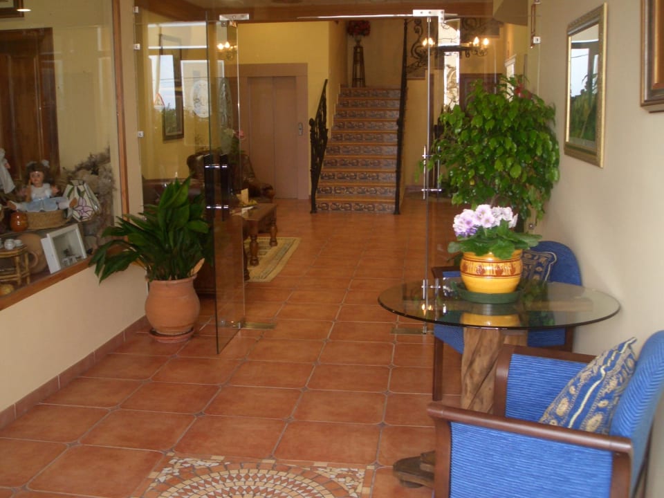 Recepción Hotel El Curro