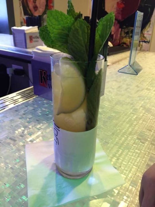 WXYZ Bar Aloft Hotel Miami Brickell