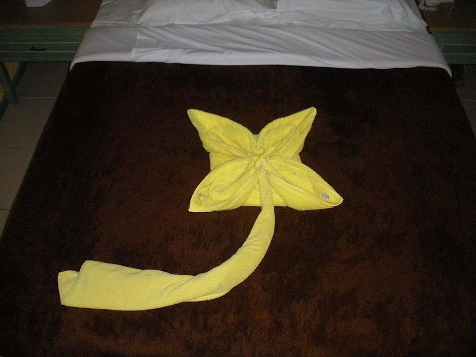 Bungalow-Zimmer J 19 - Bettdeko Giftun Azur Resort