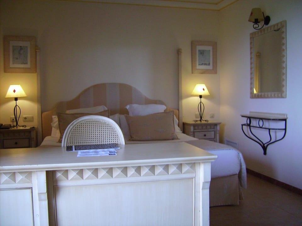 Juniorsuite, Sicht von der Couch VIVA Cala Mesquida Suites & Spa 16+
