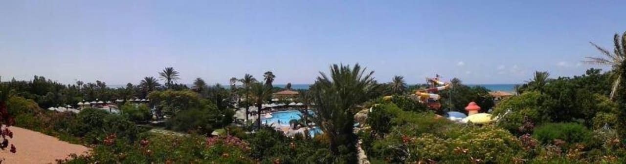 Mit Pool`s Belconti Resort Hotel