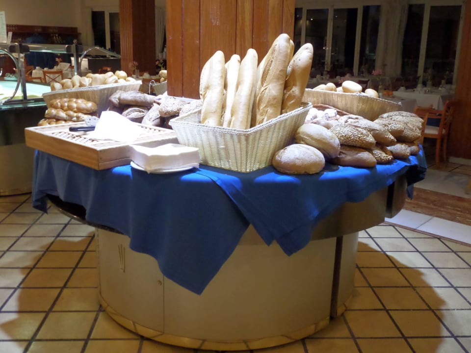 Eingedeckt zum Frühstück R2 BUGANVILLA Hotel & Spa