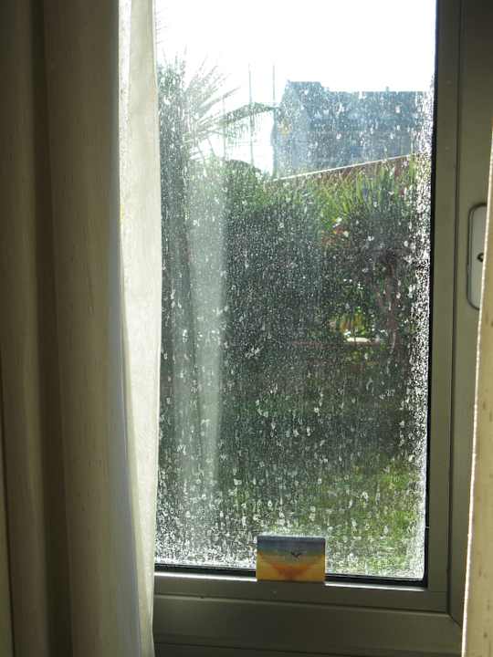 Schönes Fenster in unserem Zimmer Club Side Coast