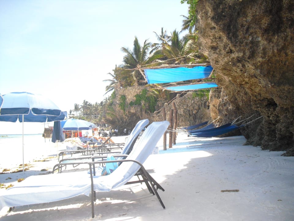 Strand Bahari Beach Hotel