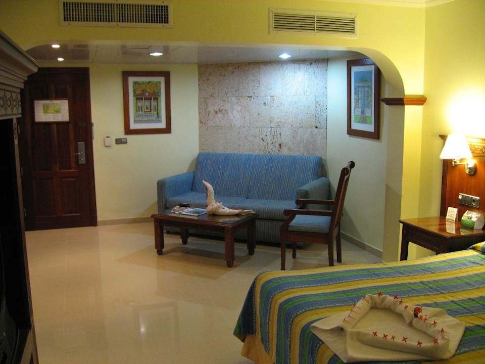 Unsere Junio-Suite im Haus Nr. 11 (unten links) Grand Palladium Select Bávaro Resort & Spa