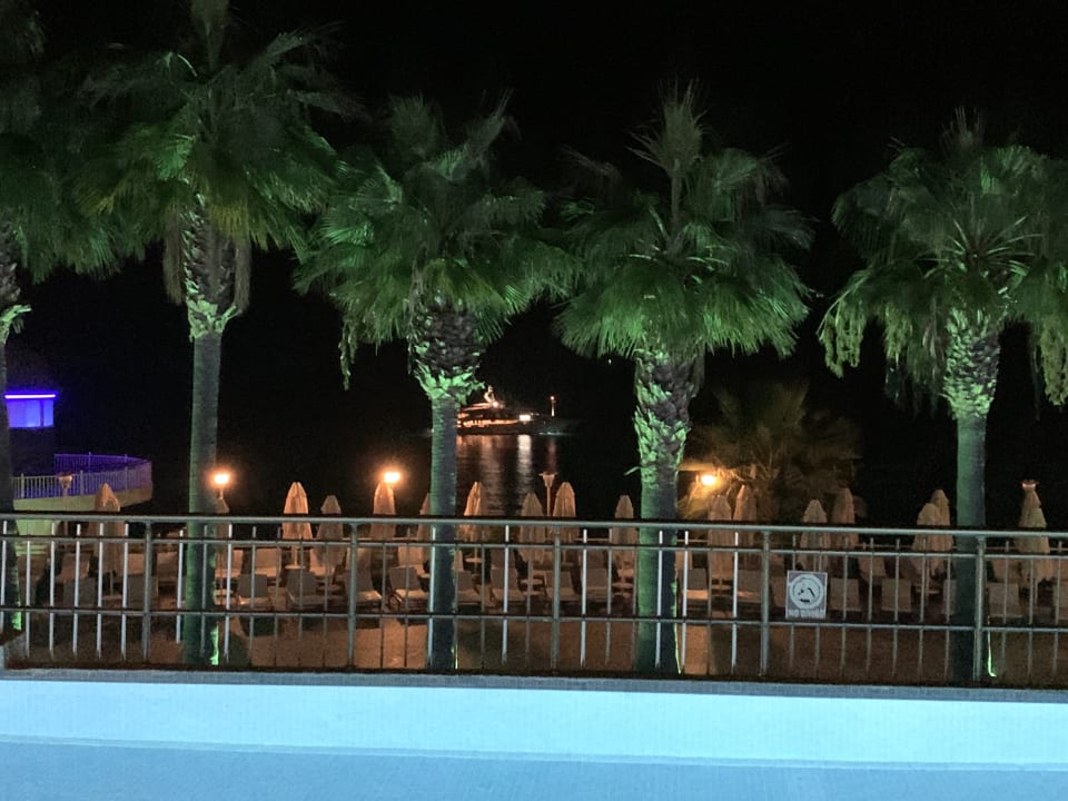 Pool Blue Dreams Resort & Spa