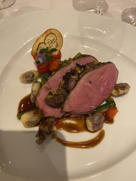 Gastro Hotel Trofana Royal