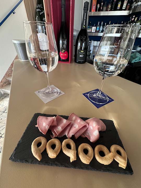 Sonstiges Hotel Ideal