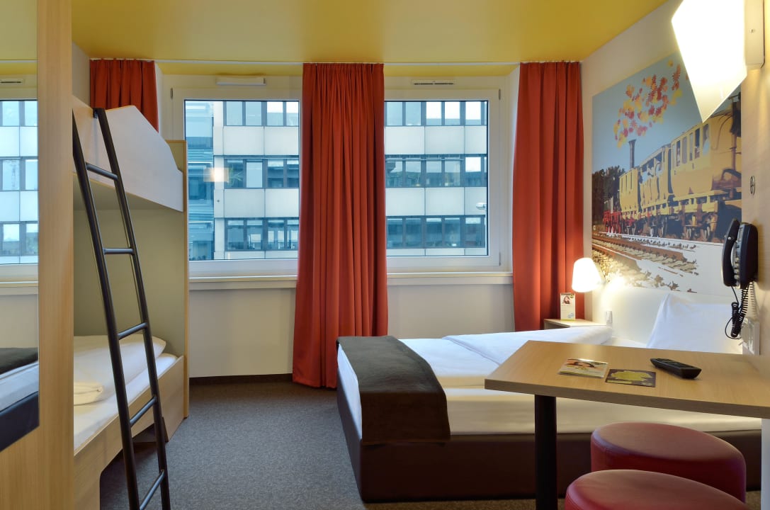 Familienzimmer für 4 Personen B&B Hotel Nürnberg-Hbf