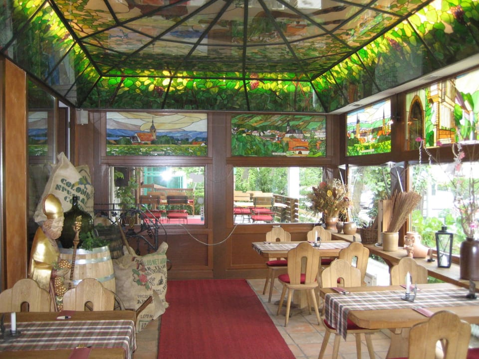 Wintergarten Solitaire Hotel & Bordinghouse
