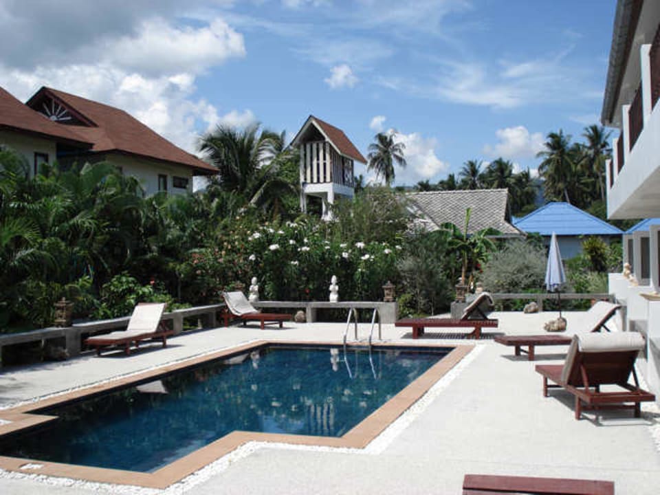 Deluxepool Hotel The Florist