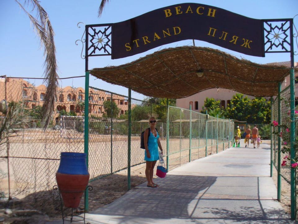 Weg zum Strand Jaz Makadi Oasis Resort