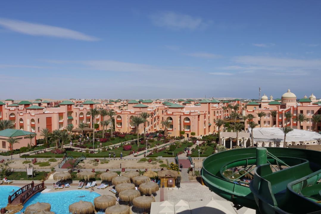 Von der Wasserrutsche gesehen Pickalbatros Aqua Park Resort - Hurghada