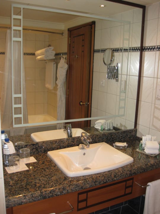 Badezimmer Le Royal Méridien Beach Resort & Spa Dubai
