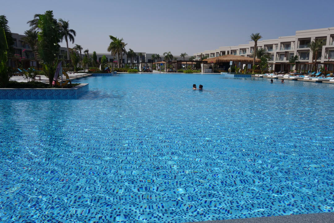 Pool Steigenberger Resort Ras Soma