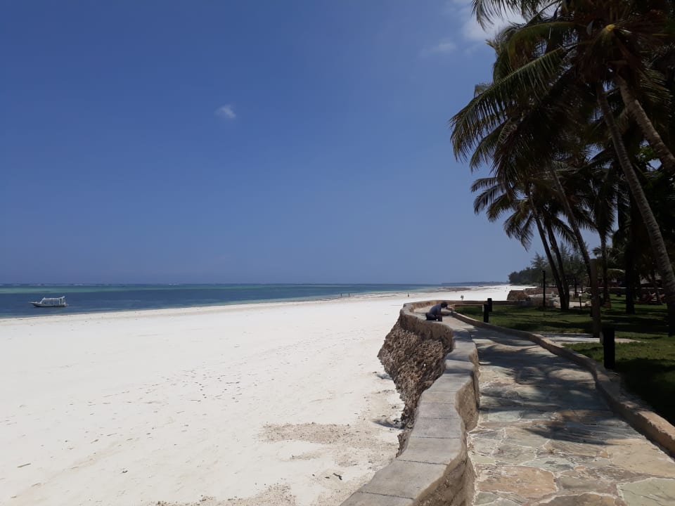 Strand Neptune Village Beach Resort & Spa