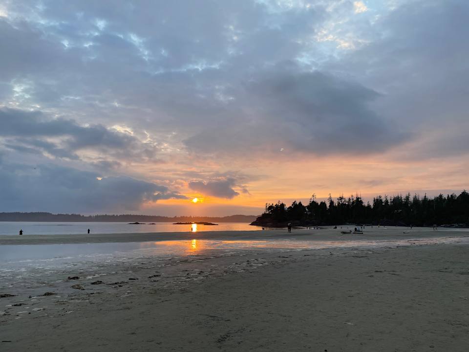 Strand Best Western Tin Wis Tofino Hotel Resort on Vancouver Island
