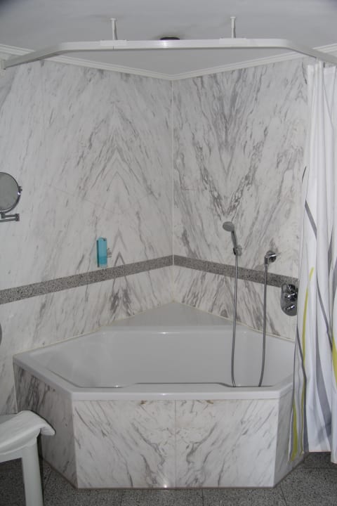 Zimmer Sorat Insel Hotel Regensburg