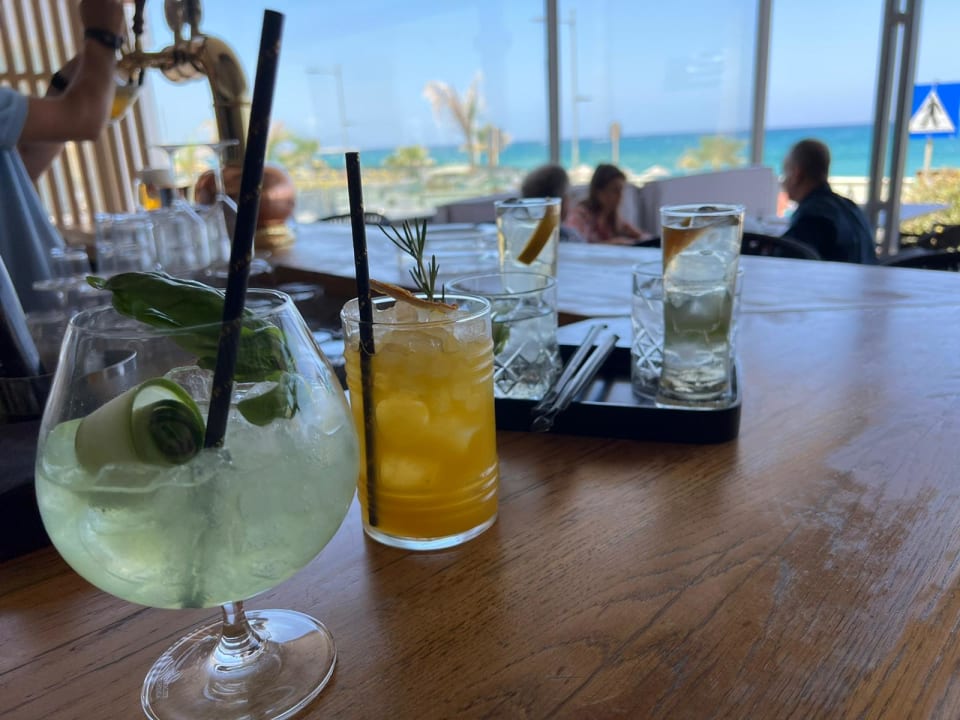 Gastro Ikones Seafront Luxury Suites