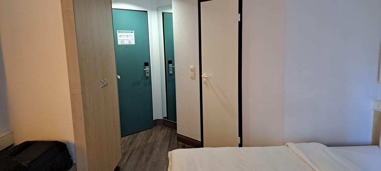 Zimmer IntercityHotel Hamburg-Altona