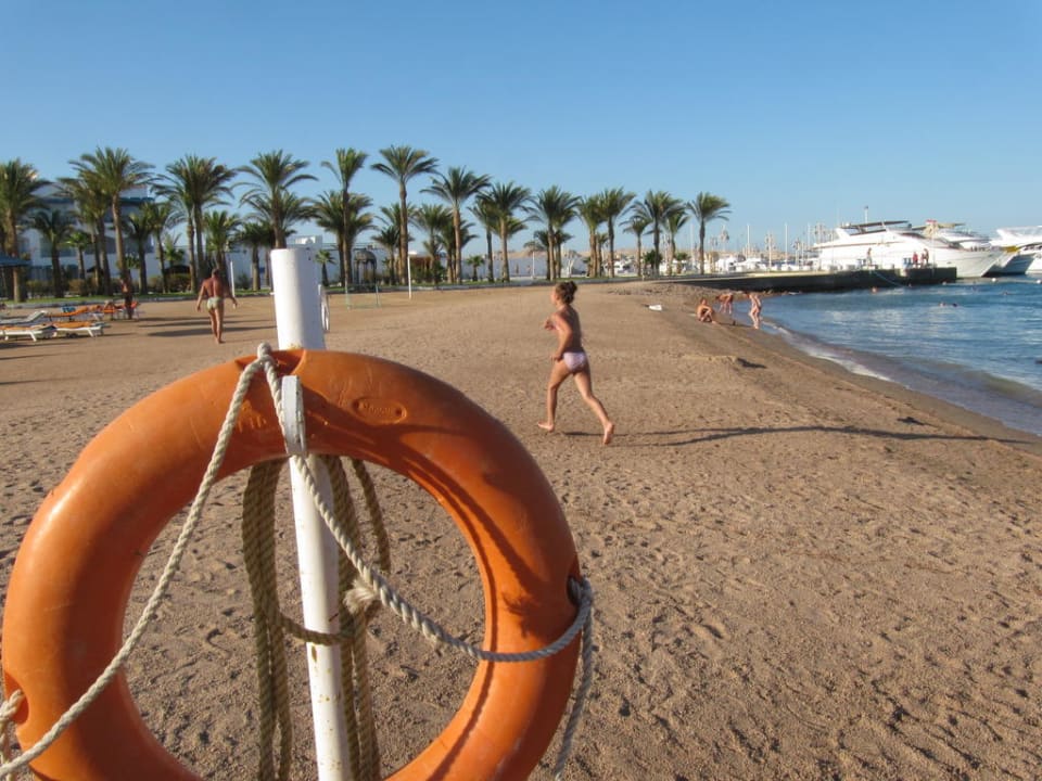 Blick zu Marina 6 The Grand Hotel Hurghada